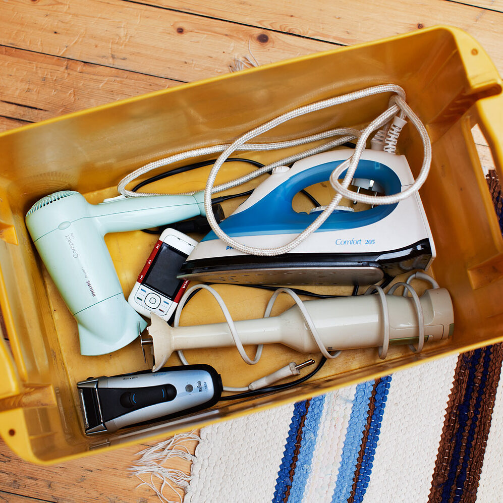 Elektronikk kan leveres til alle elektronikkbutikker og andre butikker som selger samme type produkt, eller til din nærmeste gjenvinningsstasjon.